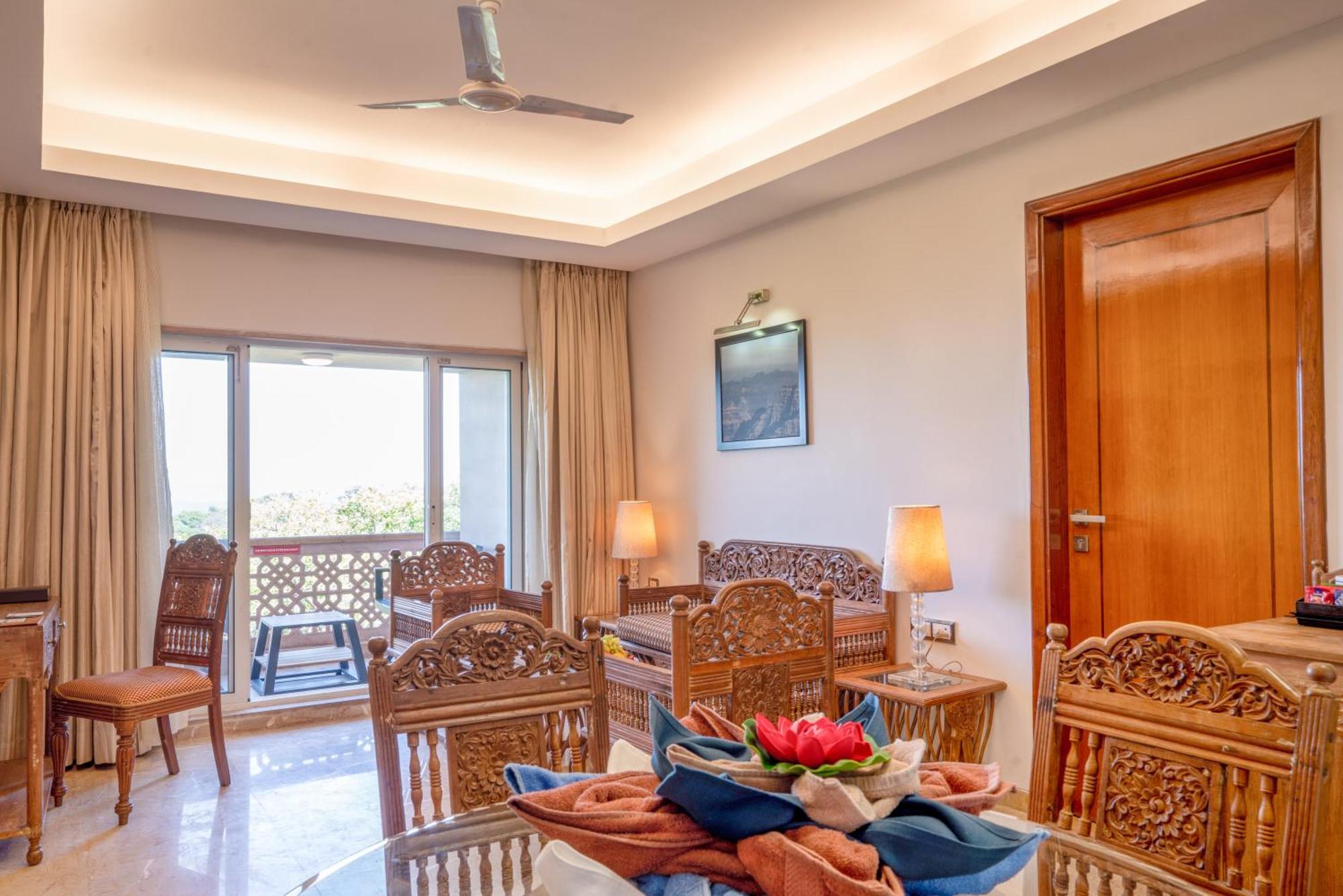 Evershine Resort & Spa Mahābaleshwar Eksteriør bilde