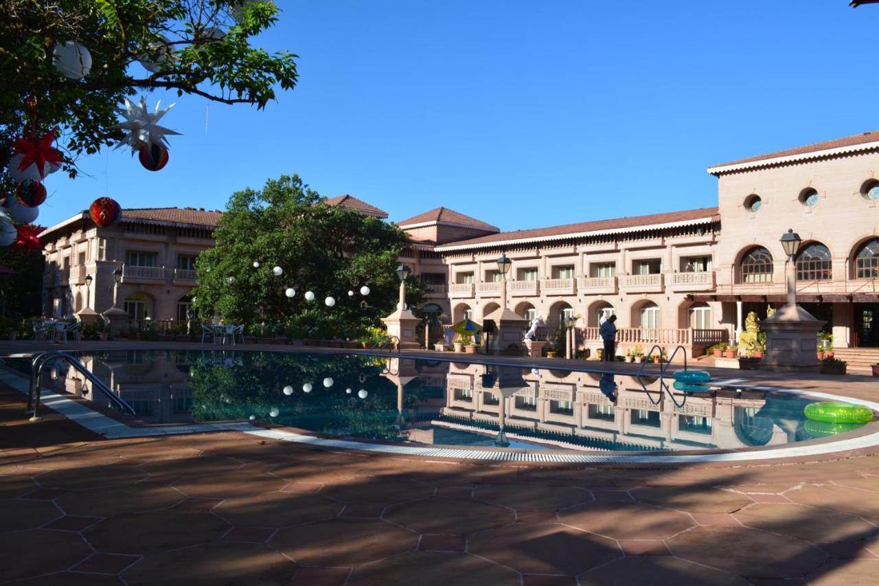 Evershine Resort & Spa Mahābaleshwar Eksteriør bilde