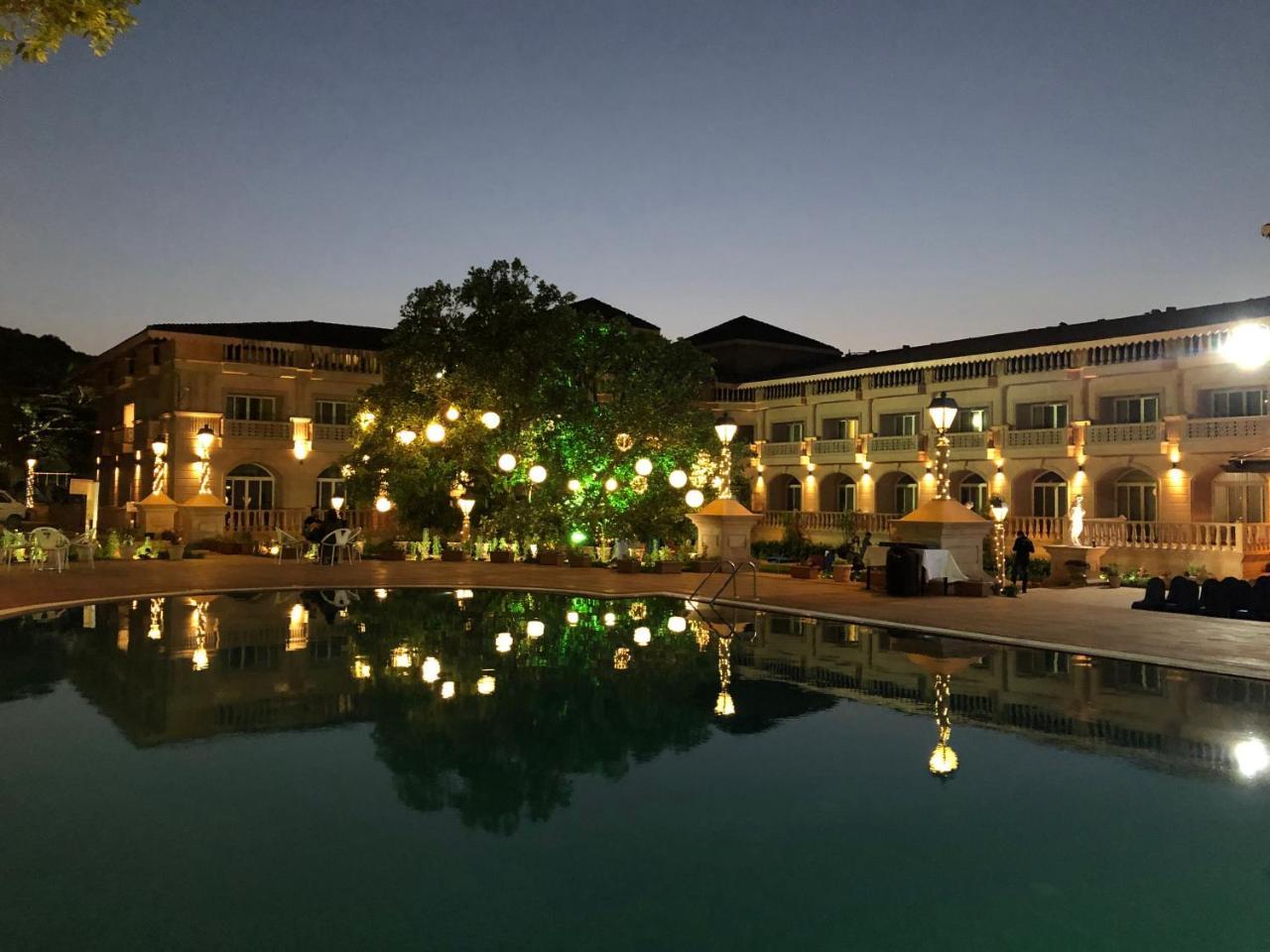 Evershine Resort & Spa Mahābaleshwar Eksteriør bilde
